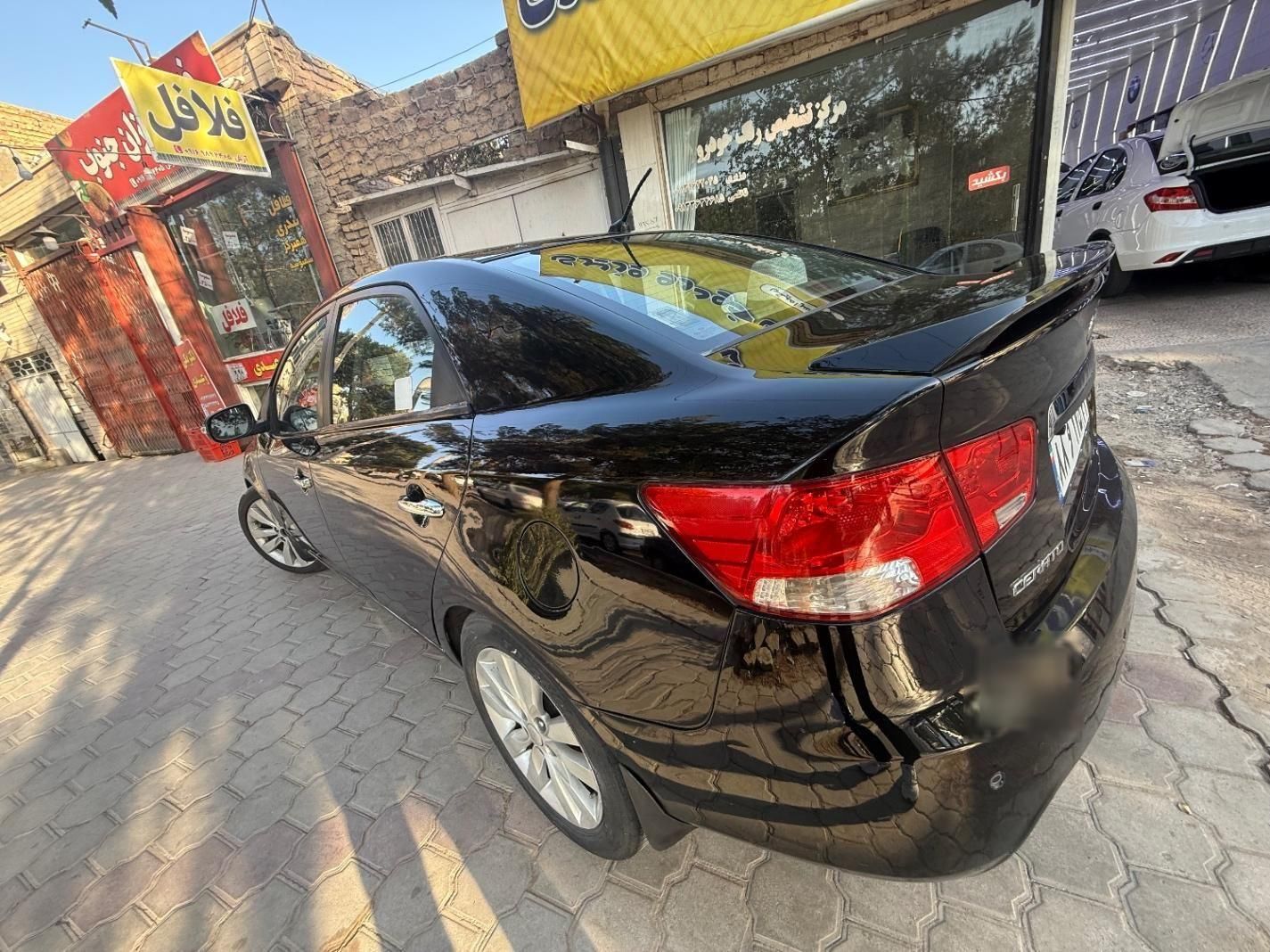کیا سراتو 2.0 لیتر اتوماتیک GT لاین - 2010