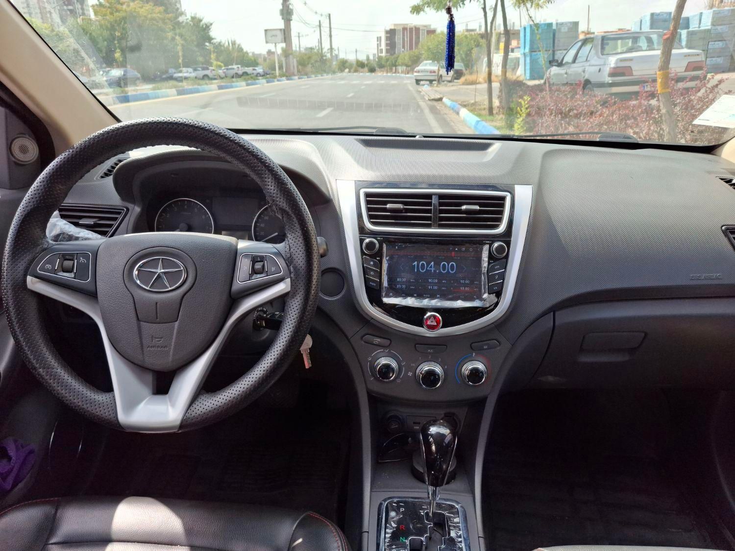 جک J4 اتوماتیک ساده - 1402