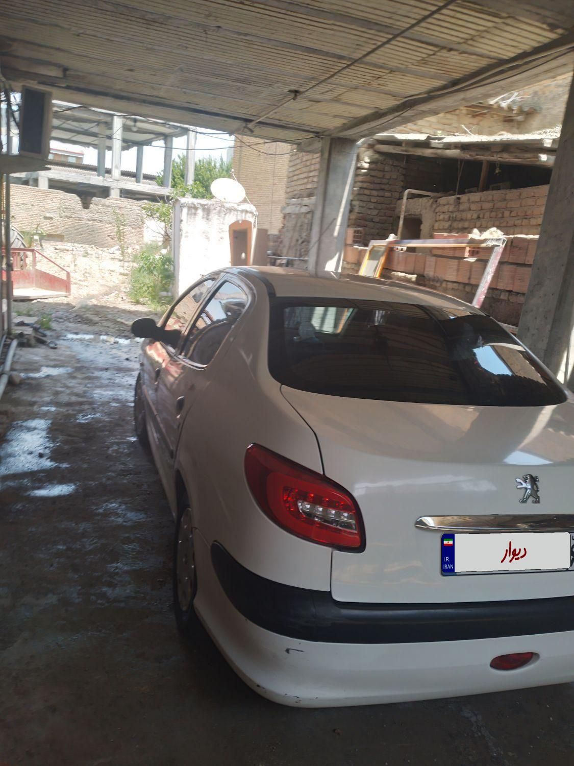 پژو ۲۰۶ صندوق دار v20 - 1388