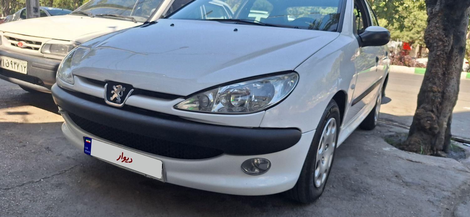 پژو ۲۰۶ صندوق دار v8 - 1390