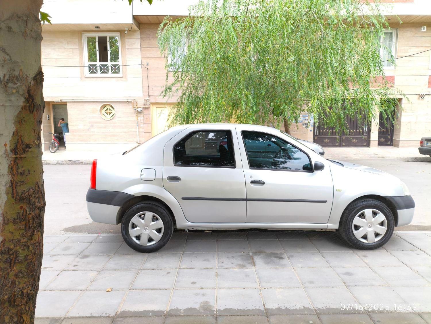 رنو تندر 90 E1 - 1389