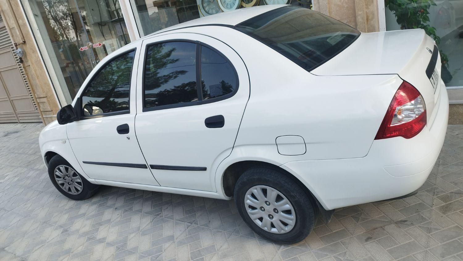 تیبا صندوق دار SX - 1400