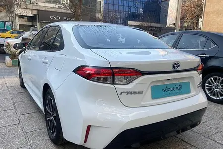 تویوتا لوین E210 فیس‌لیفت هیبرید - 2024