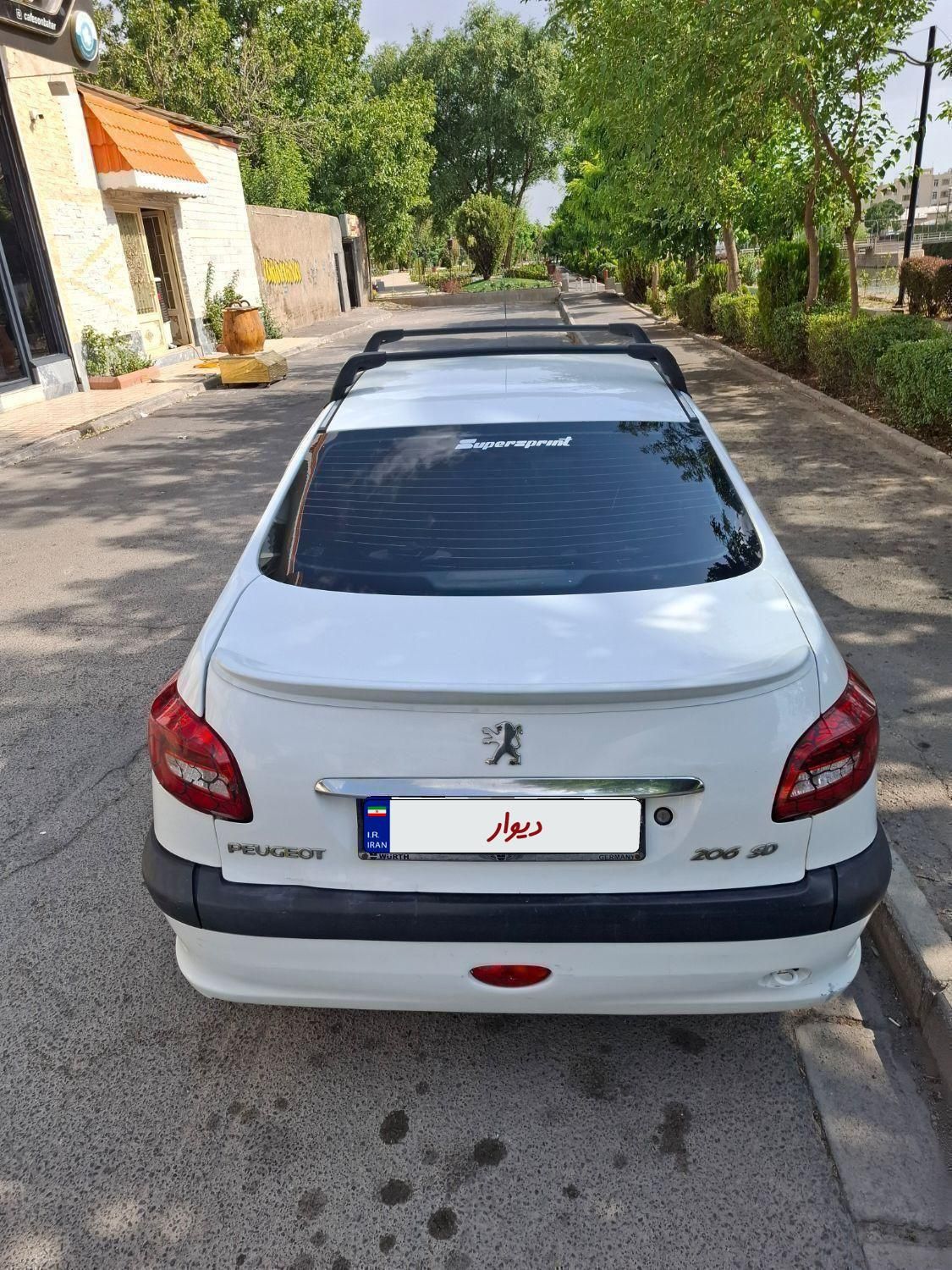 پژو ۲۰۶ صندوق دار v8 - 1390
