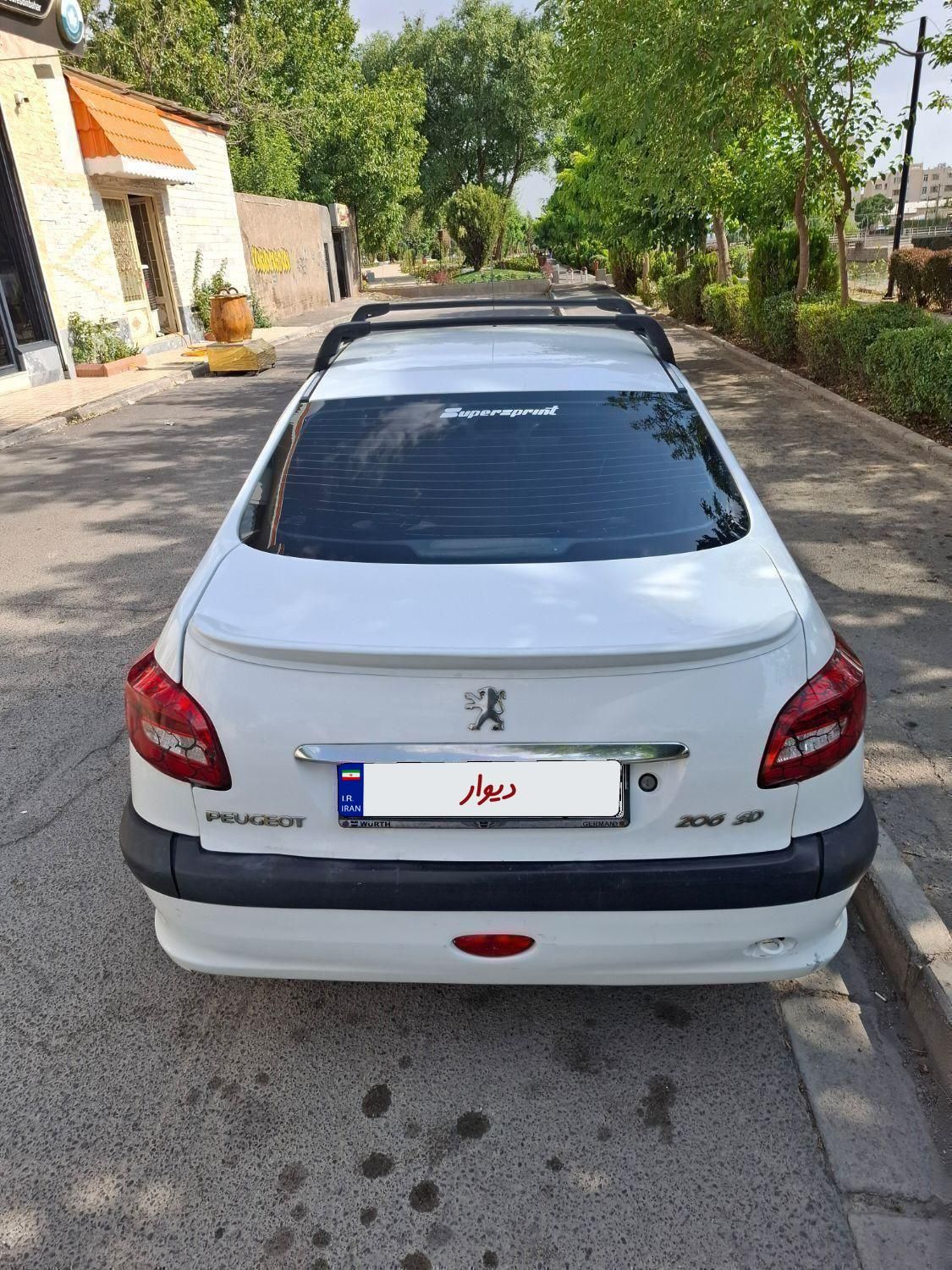 پژو ۲۰۶ صندوق دار v8 - 1390