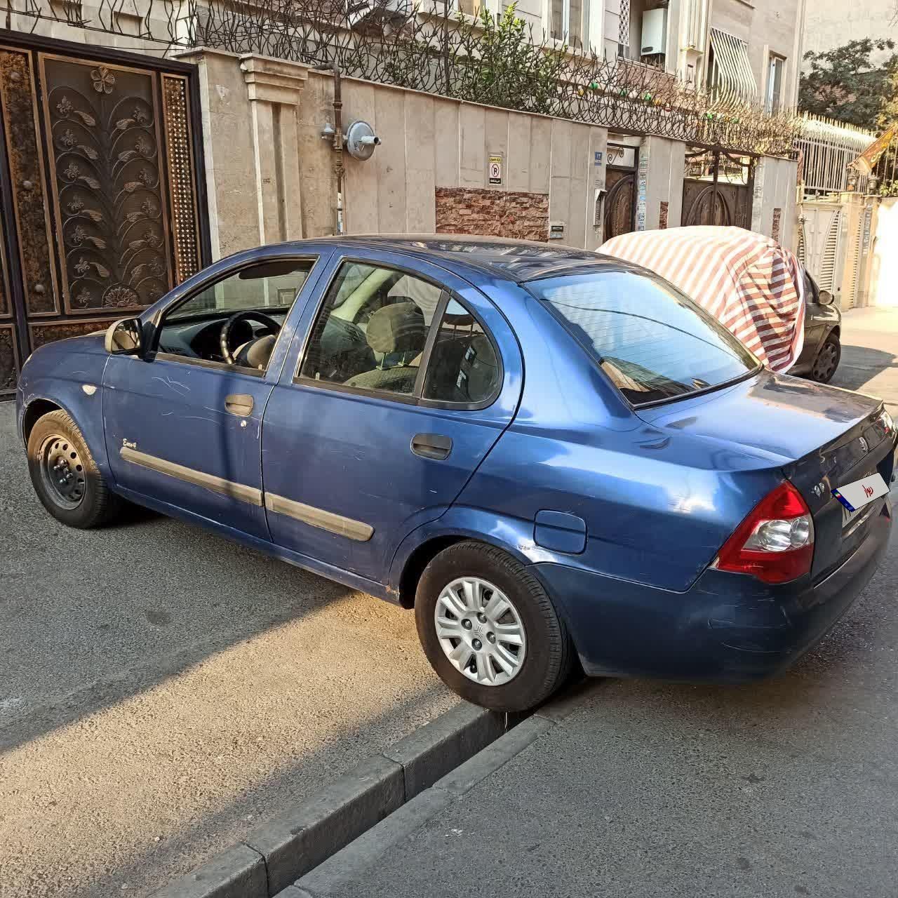 تیبا صندوق دار SX - 1392