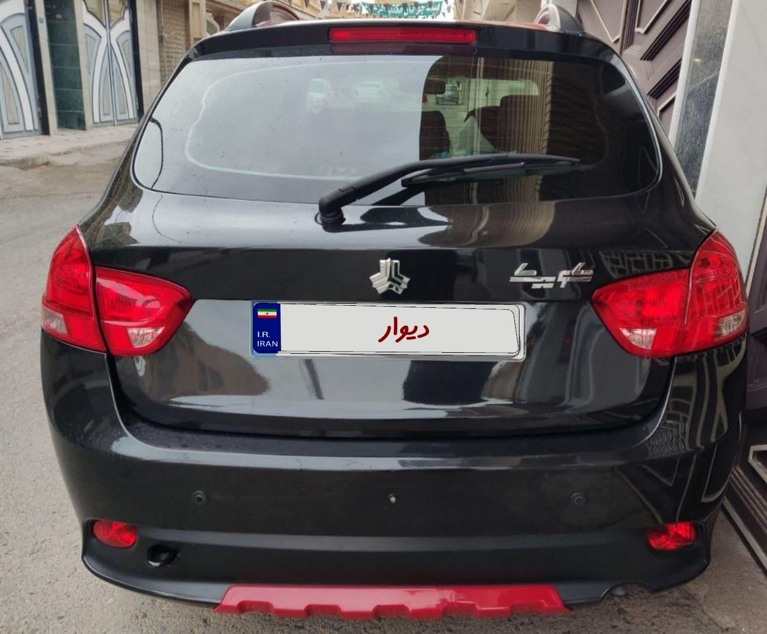 کوییک R دنده‌ای - 1402
