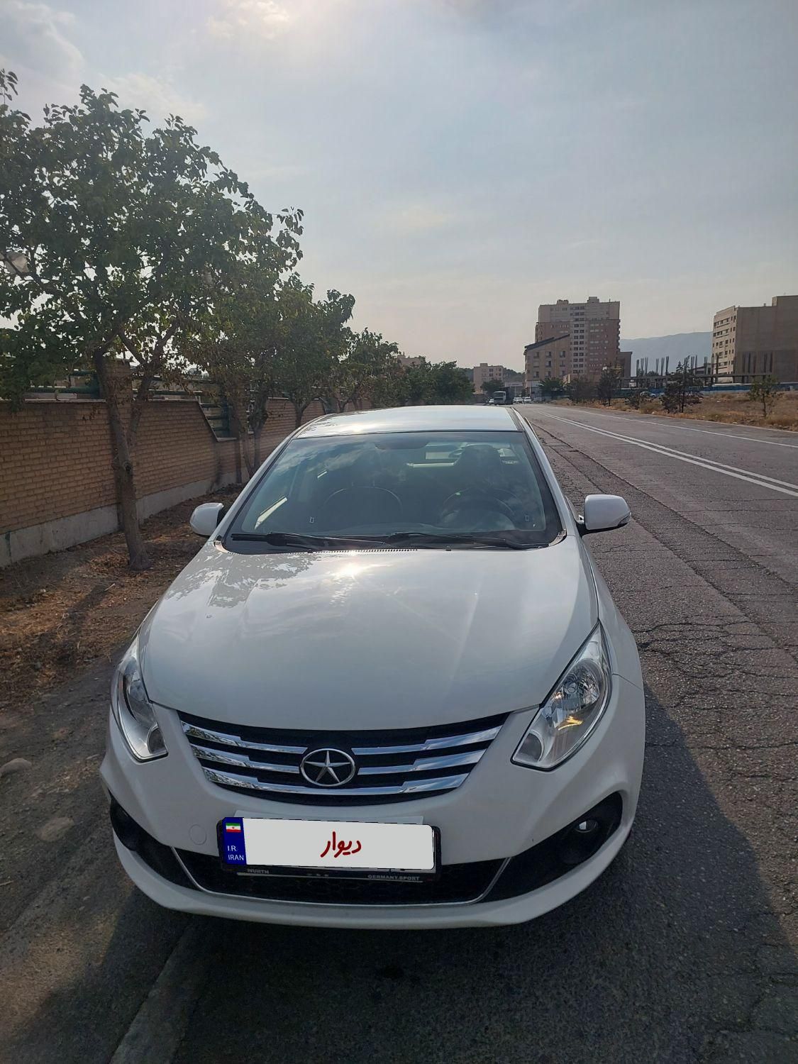 خودرو جک، J4 آگهی ann_19320926