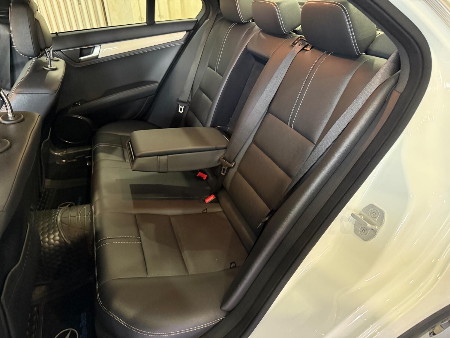بنز C 200 - 2013
