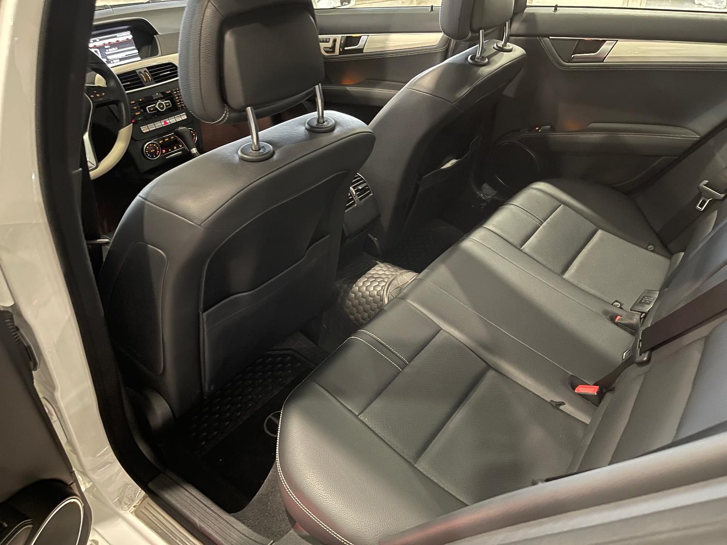 بنز C 200 - 2013