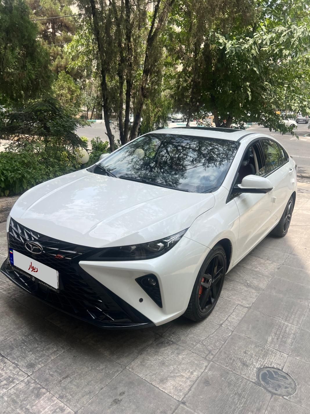 خودرو فونیکس، آریزو 6 GT آگهی ann_19321217