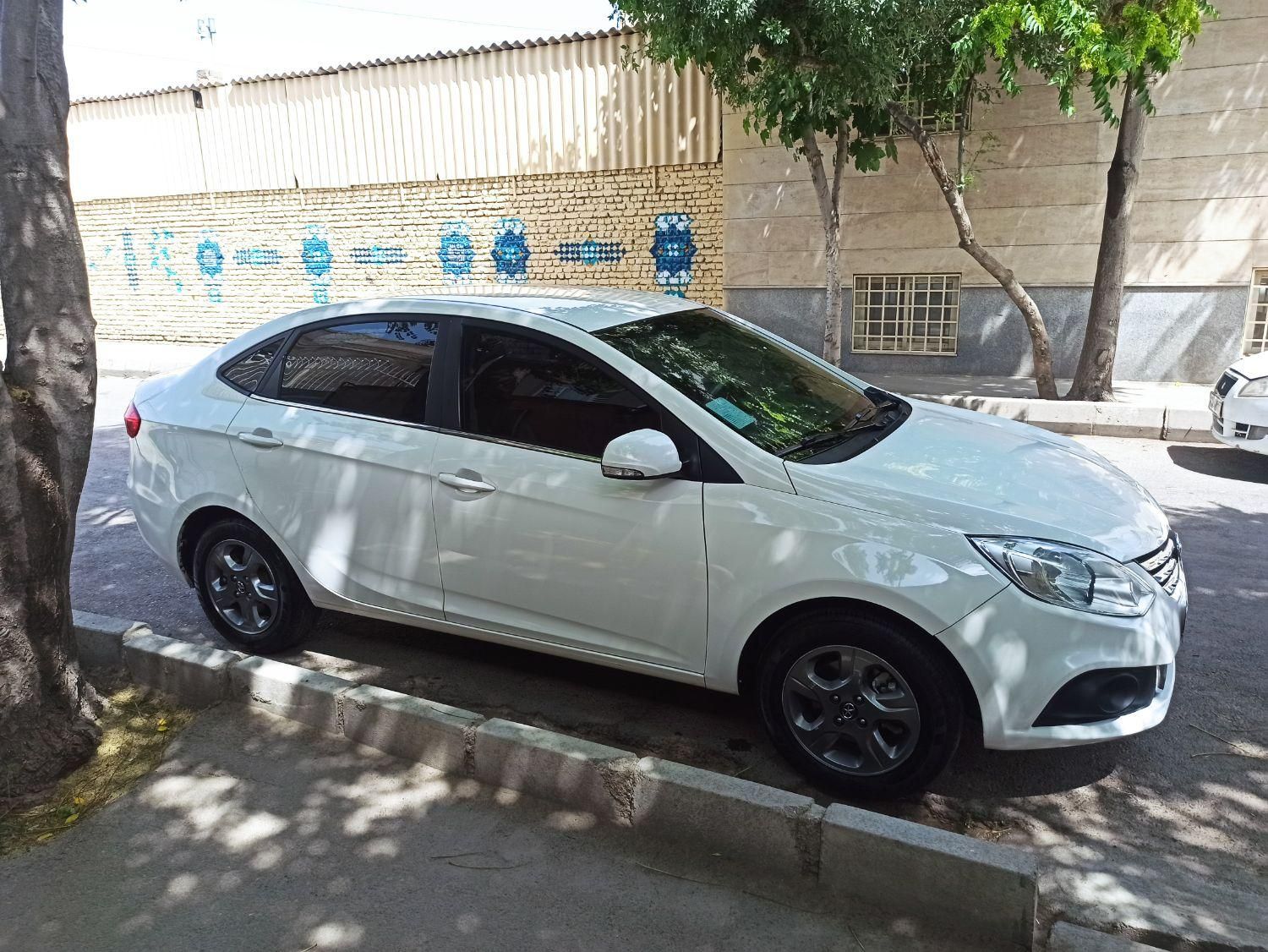 جک J4 اتوماتیک ساده - 1401