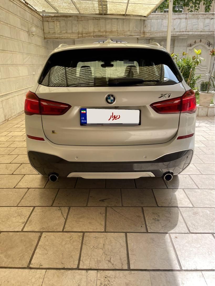 ب ام و X1 25 - 2017
