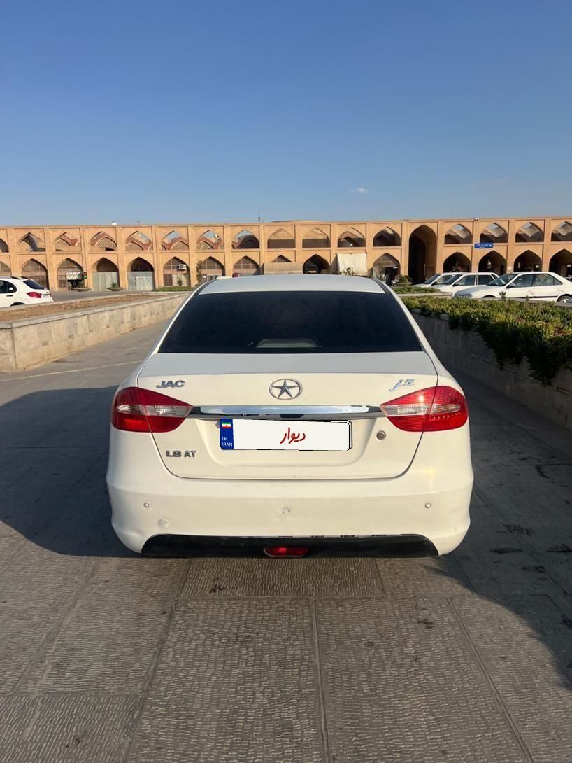 جک J5 اتوماتیک - 1393