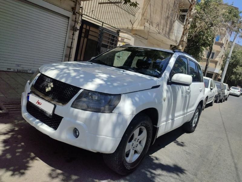 سوزوکی ویتارا ایران خودرو 2400 دنده‌ای - 1390