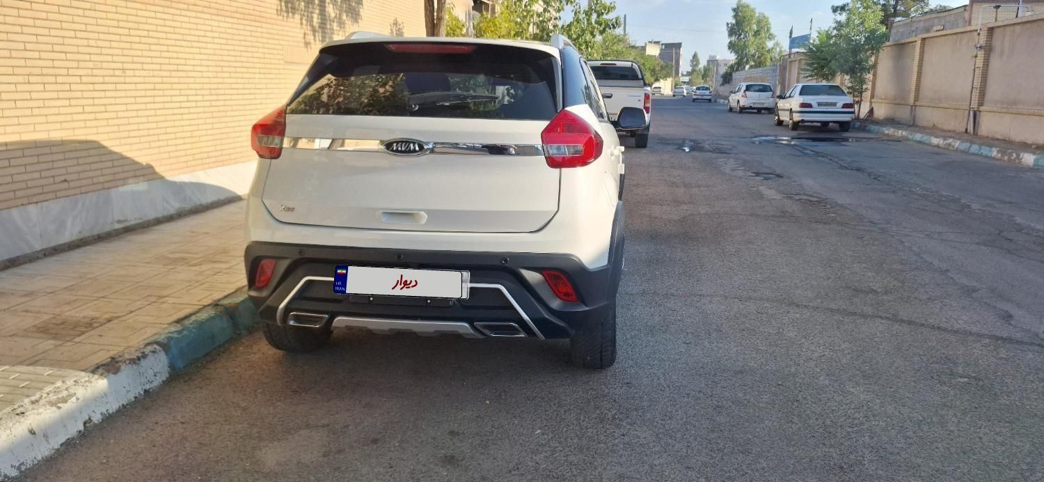 ام وی ام X22 دنده‌ای لاکچری - 1399