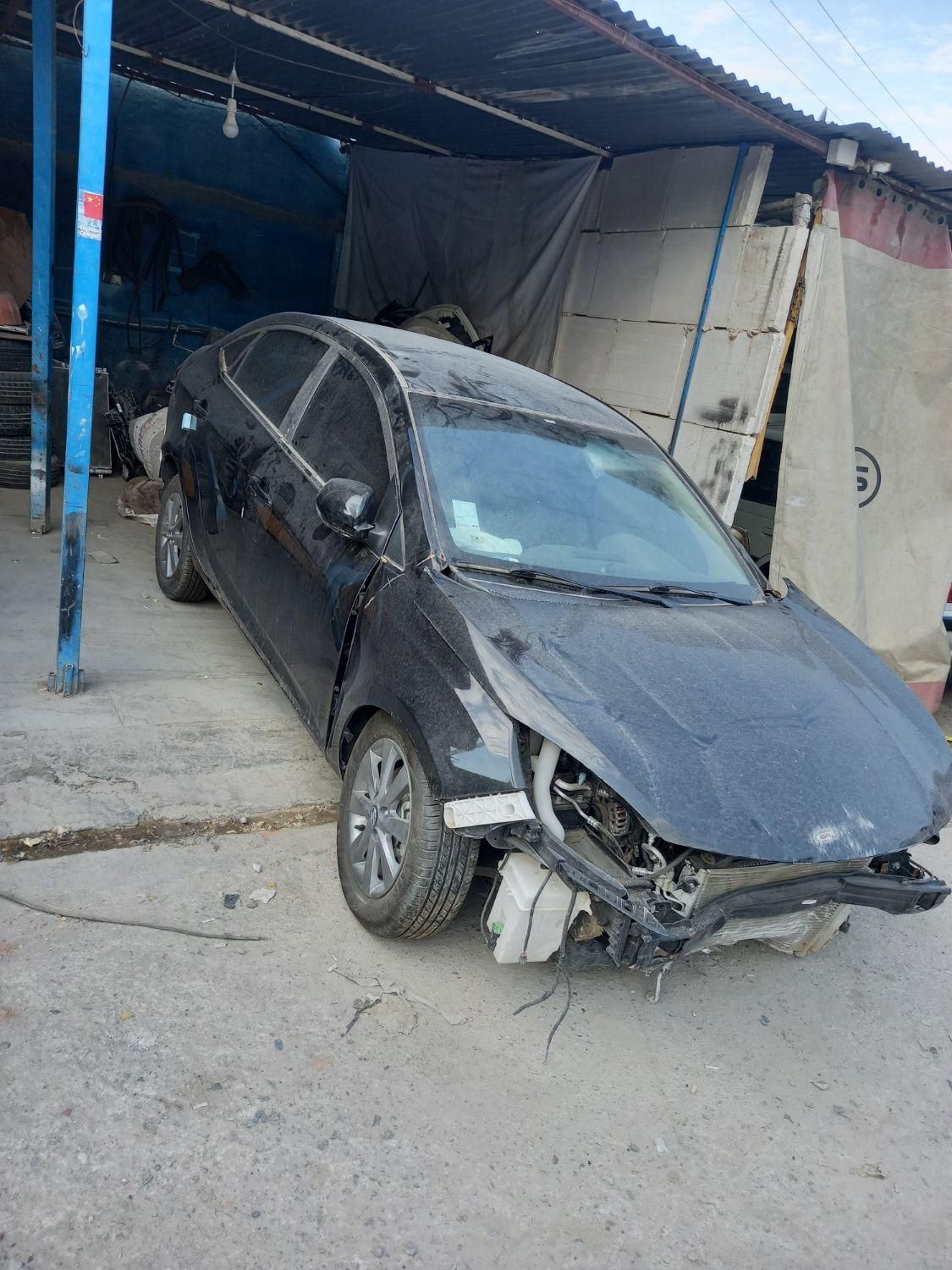 جک J4 اتوماتیک ساده - 1402