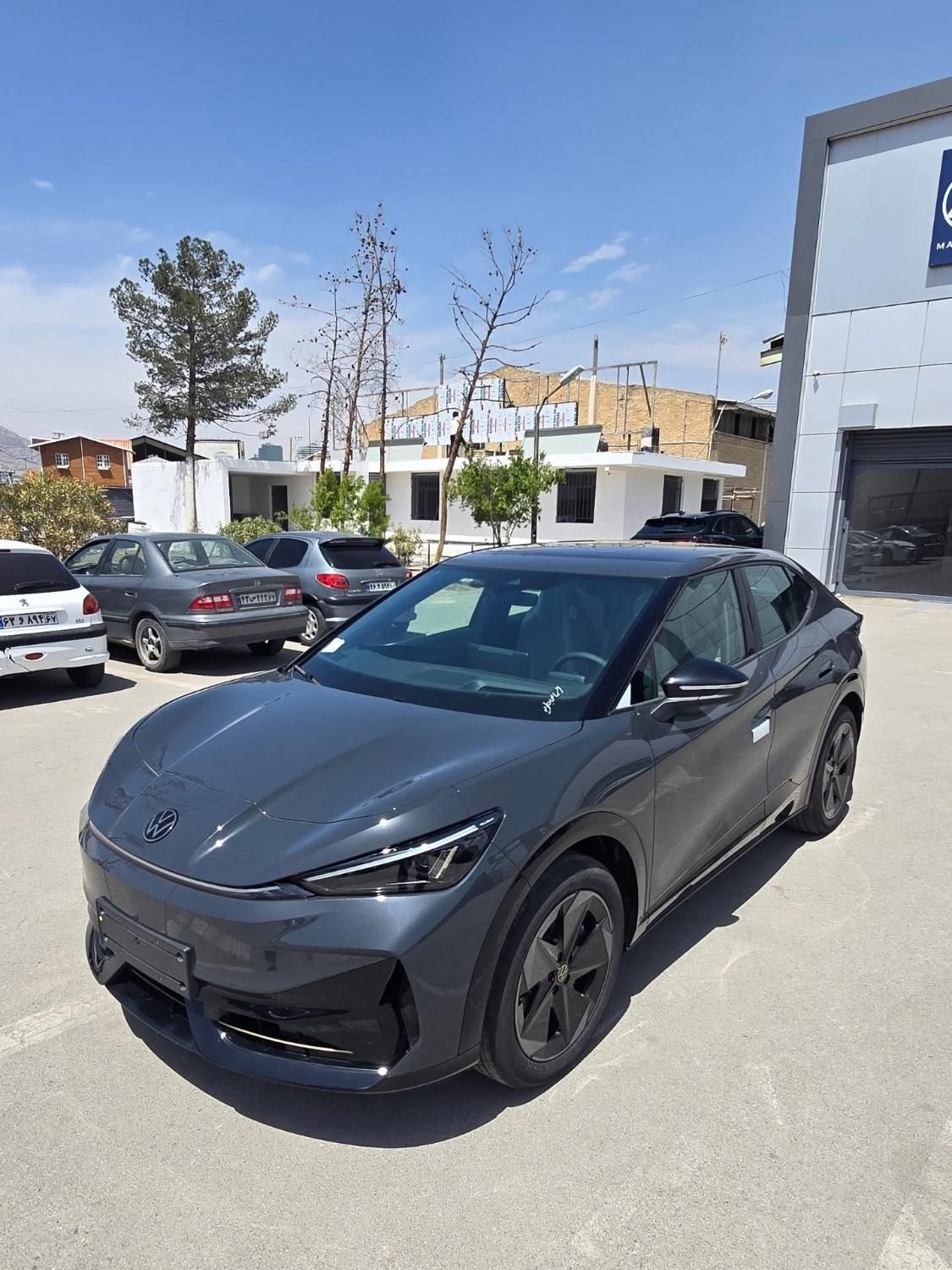 فولکس گلف GTI - 2024