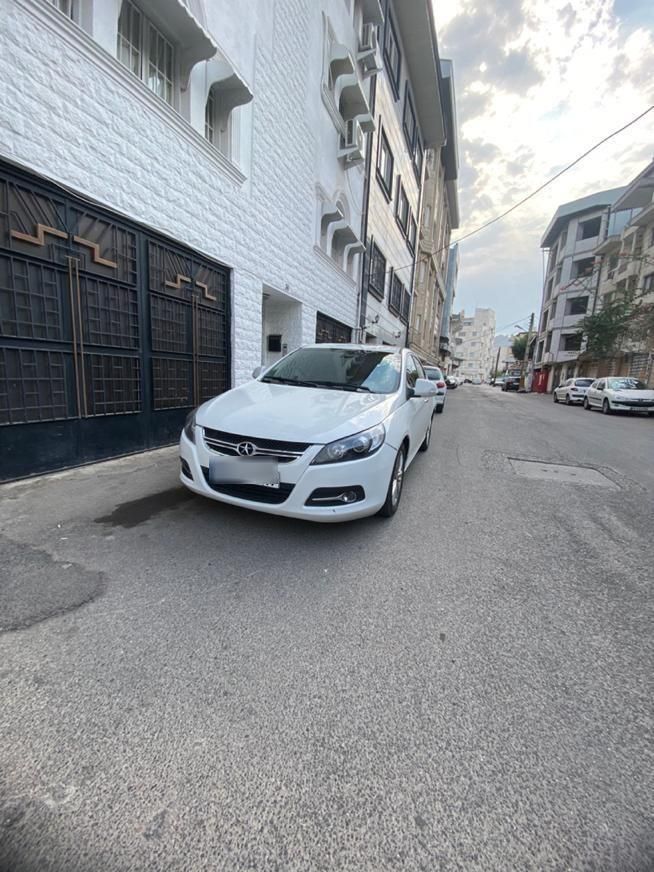 خودرو جک، J5 آگهی ann_19323180