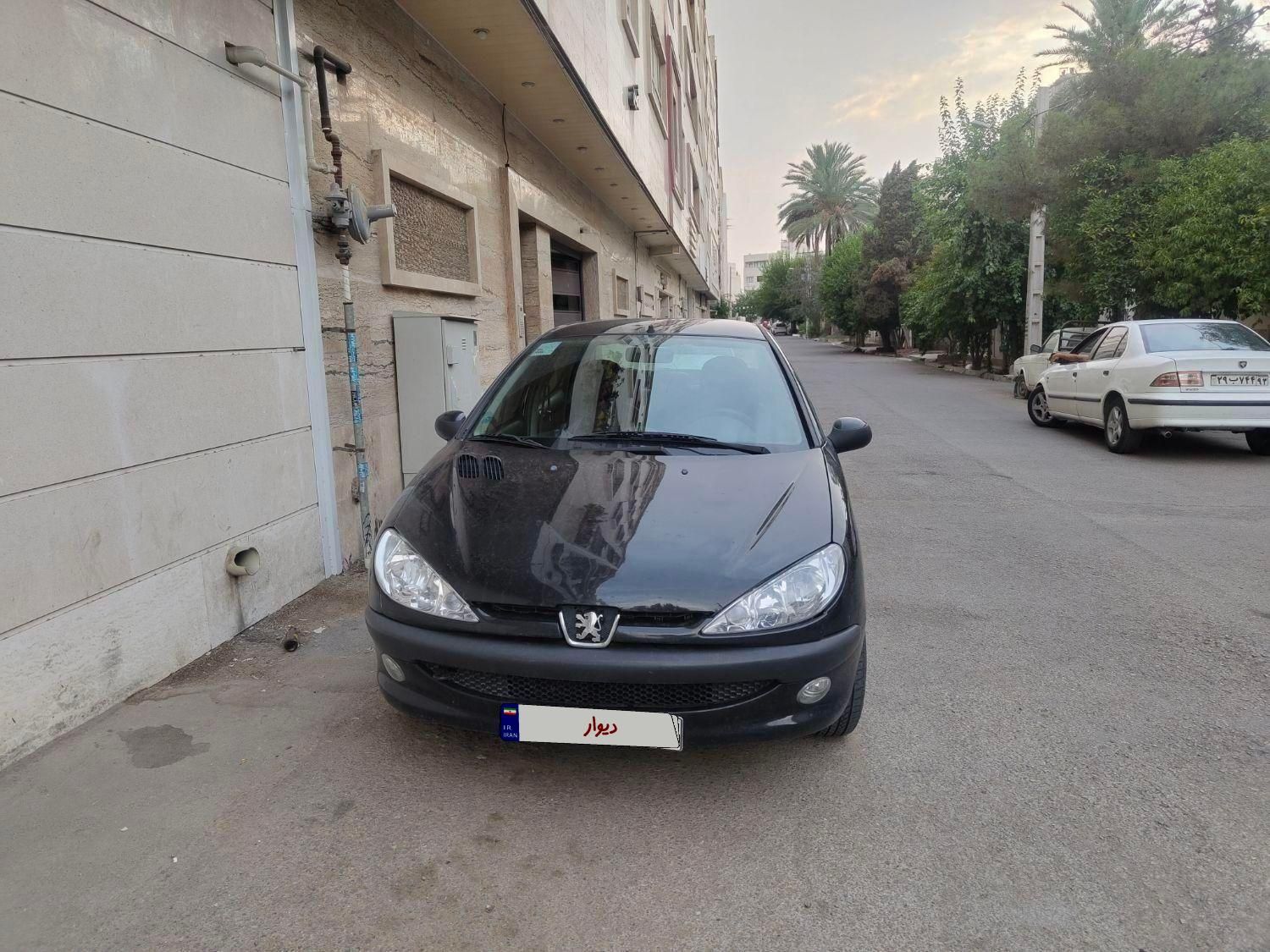 پژو ۲۰۶ صندوق دار v8 - 1399