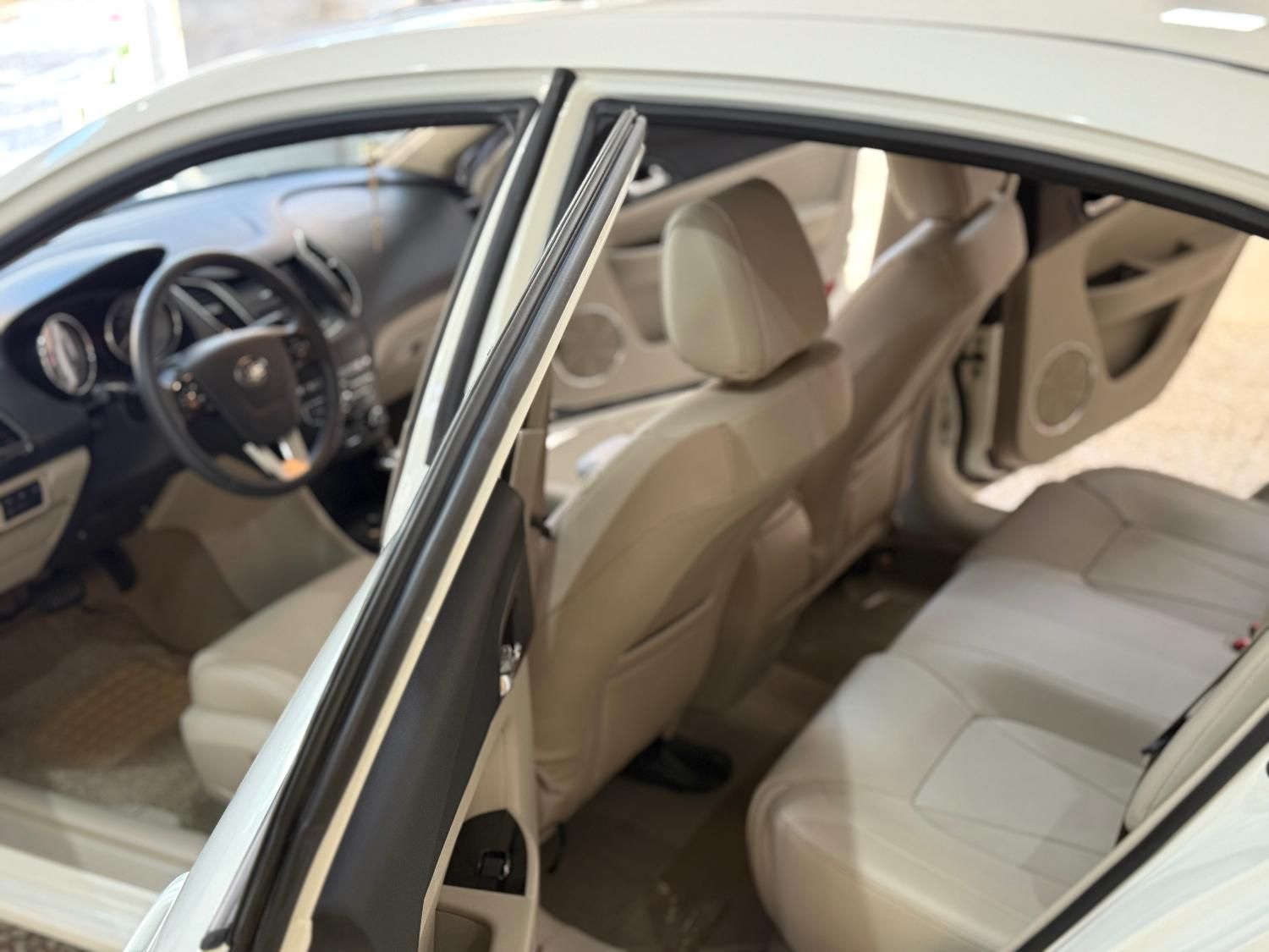 بسترن B50F اتوماتیک - 1395