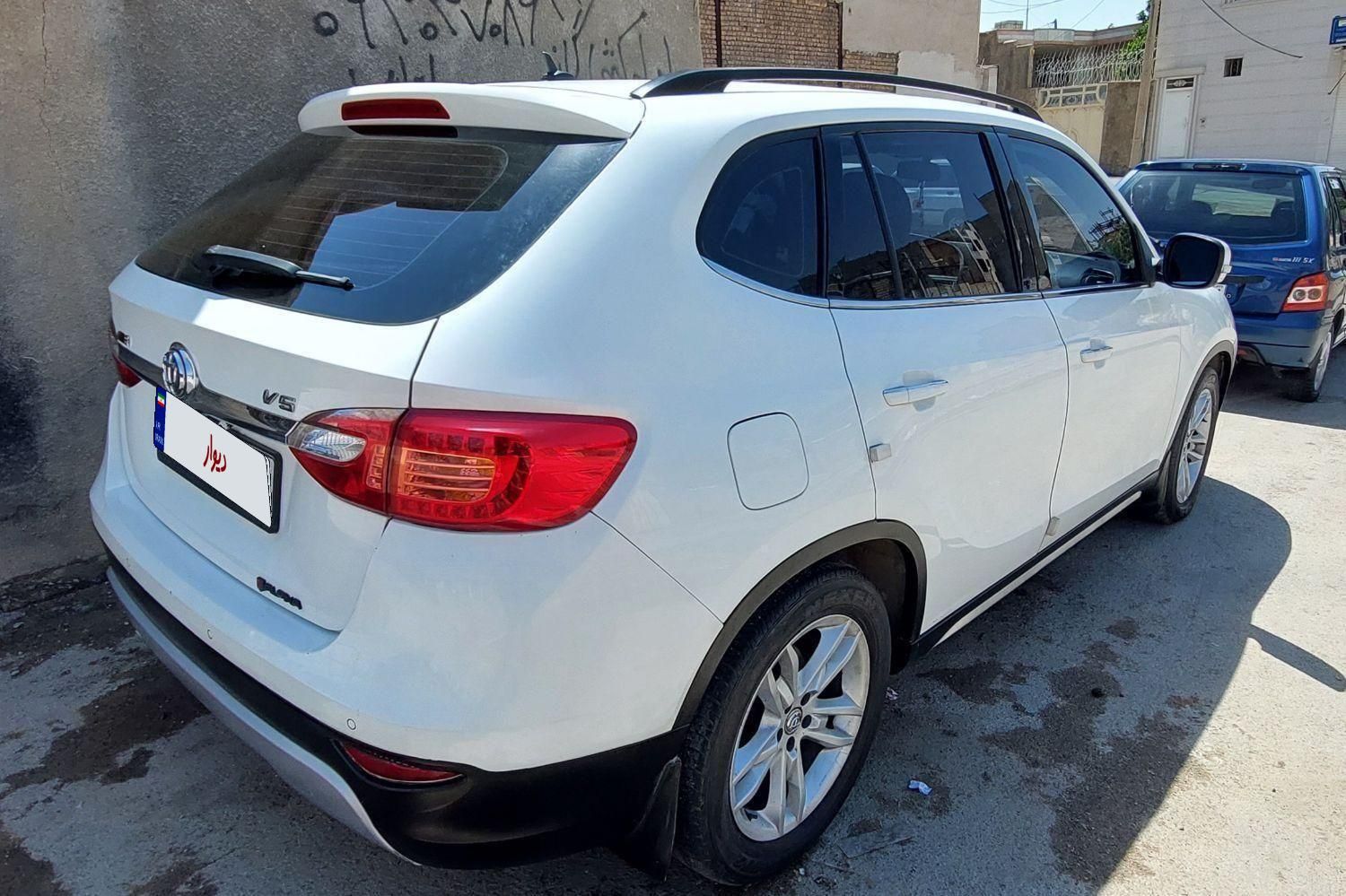 برلیانس v5 اتوماتیک - 2014