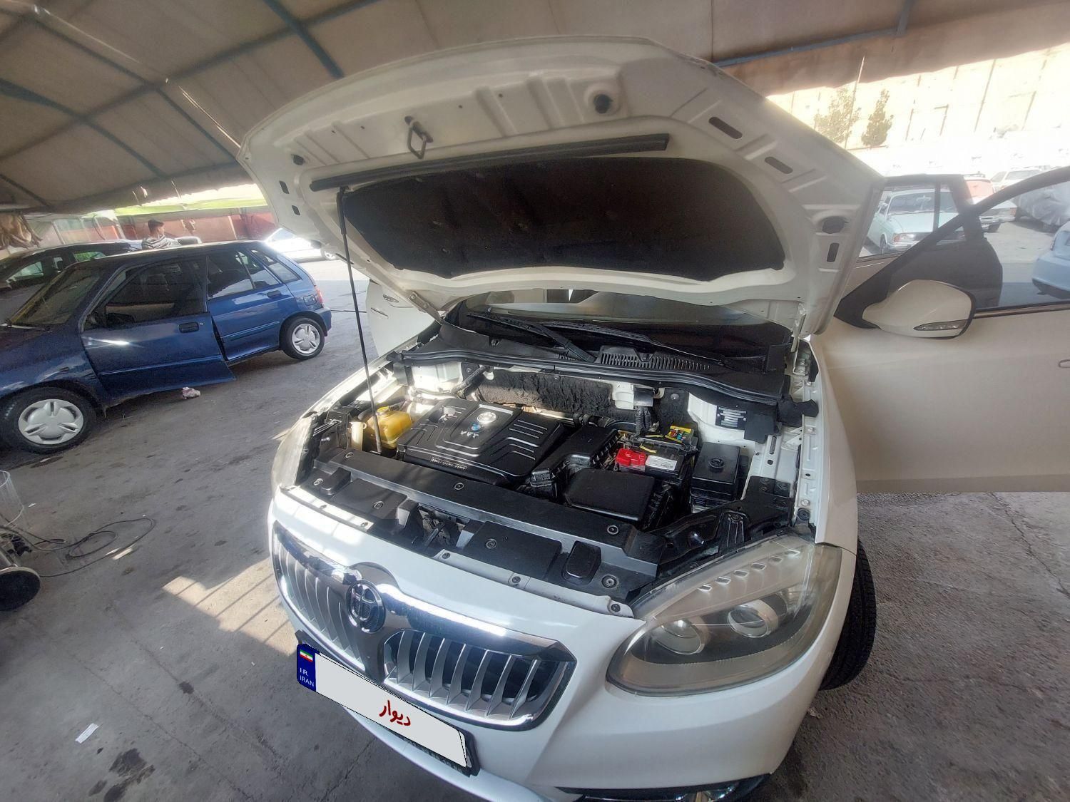 برلیانس v5 اتوماتیک - 2014