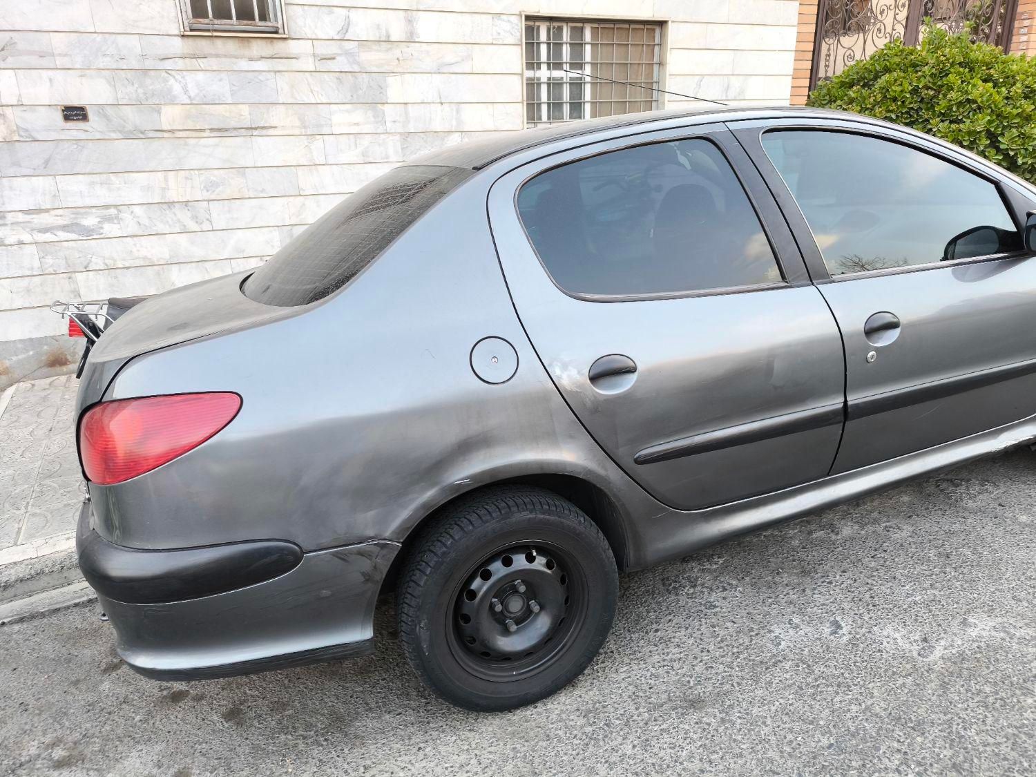 پژو ۲۰۶ صندوق دار v8 - 1385