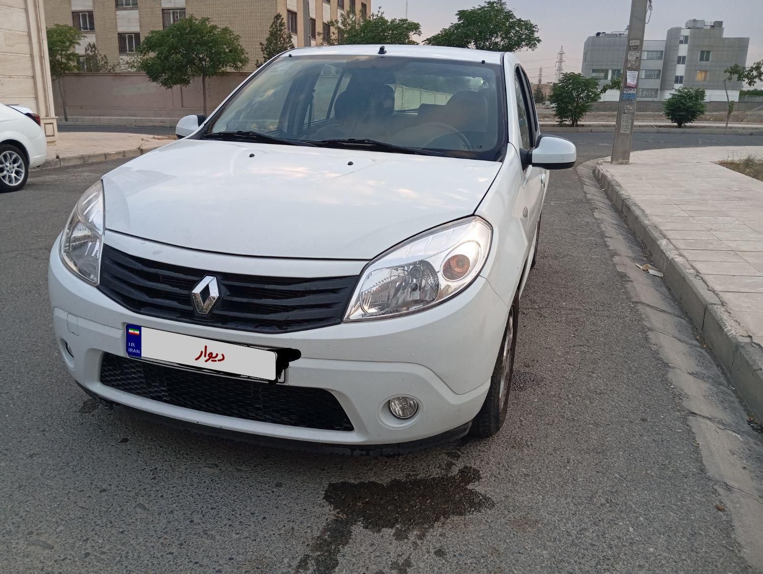 خودرو رنو، ساندرو آگهی ann_19323418
