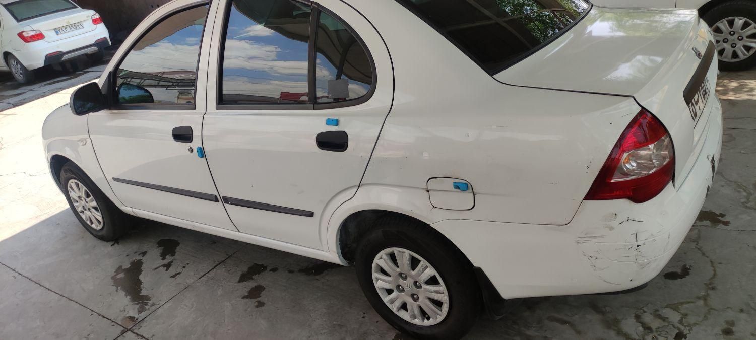 تیبا صندوق دار SX - 1400