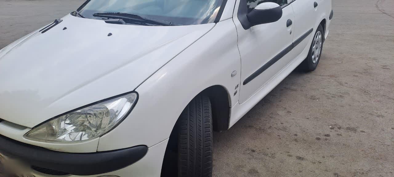 پژو ۲۰۶ صندوق دار v8 - 1391