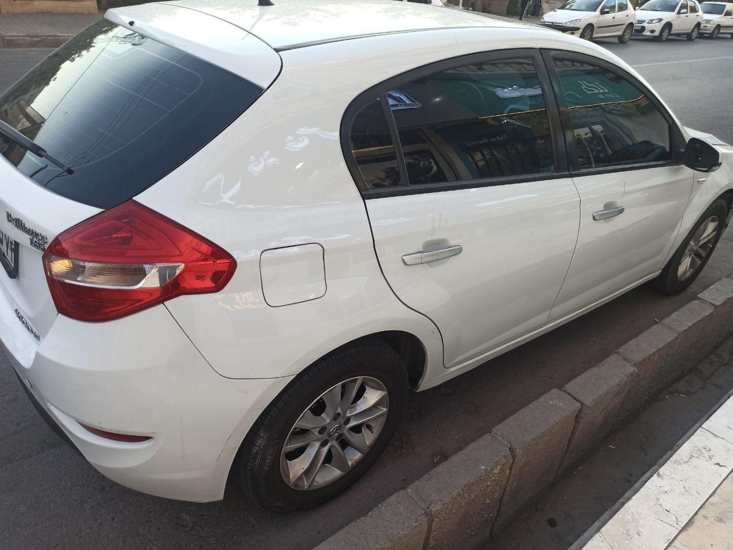 برلیانس H320 اتوماتیک 1650 - 1397