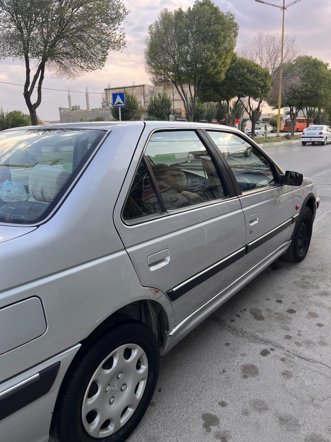 پژو پارس XU7ساده - 1384