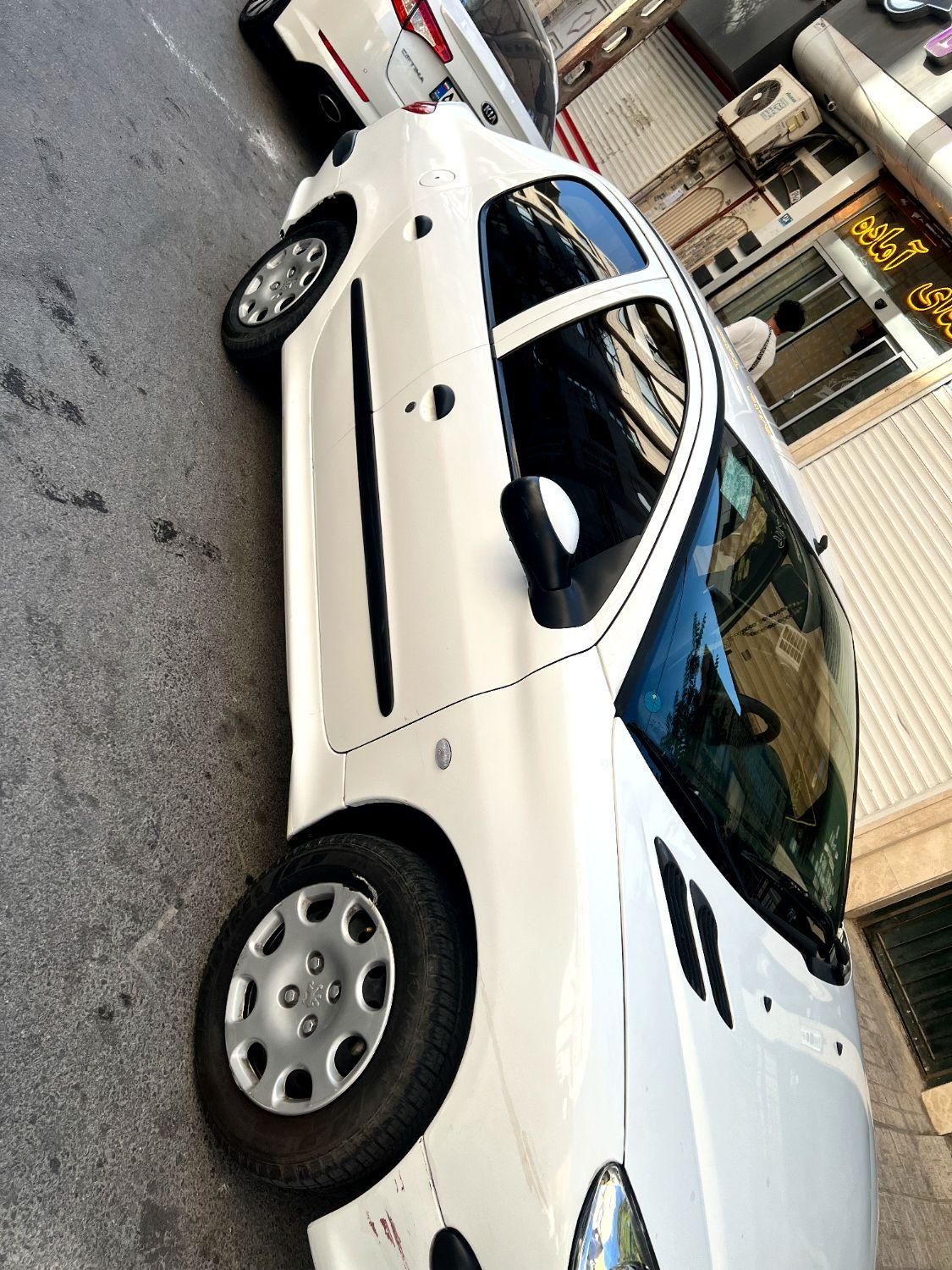 پژو ۲۰۶ صندوق دار v8 - 1399