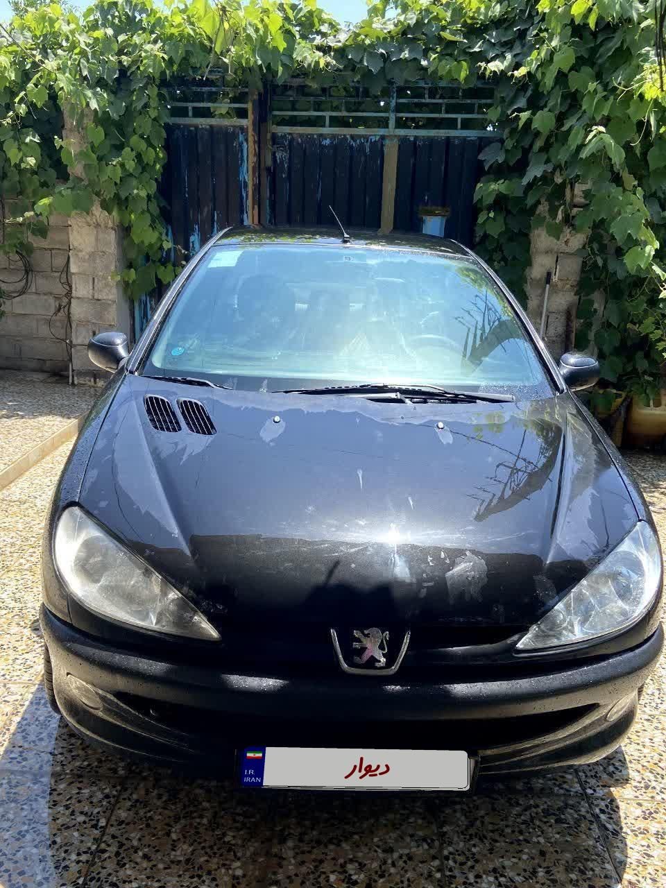 پژو ۲۰۶ صندوق دار v8 - 1396