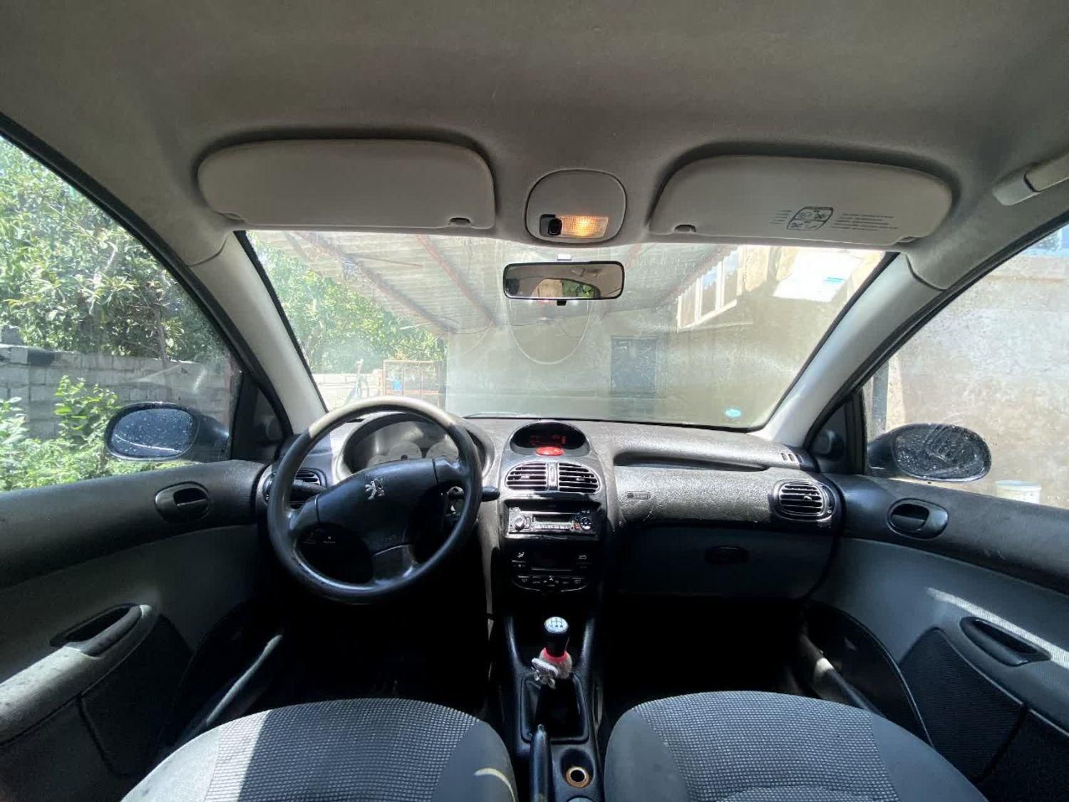 پژو ۲۰۶ صندوق دار v8 - 1396