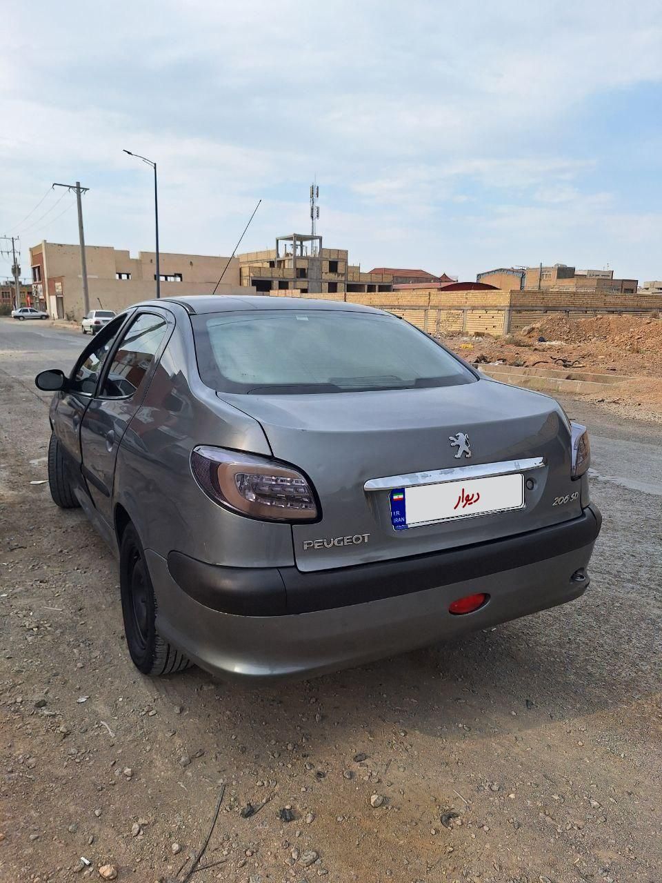 پژو ۲۰۶ صندوق دار v8 - 1386