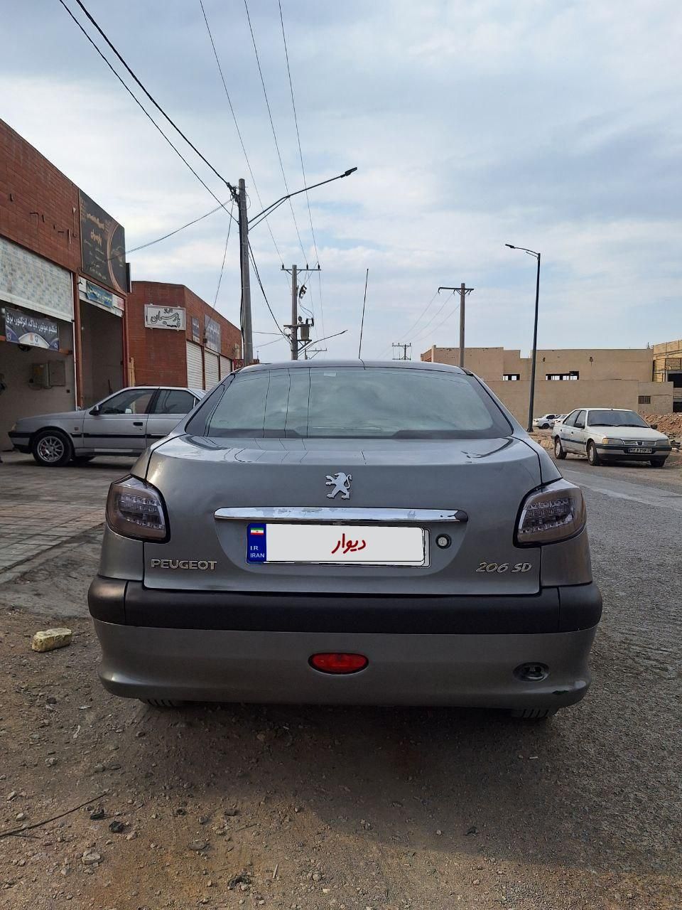 پژو ۲۰۶ صندوق دار v8 - 1386