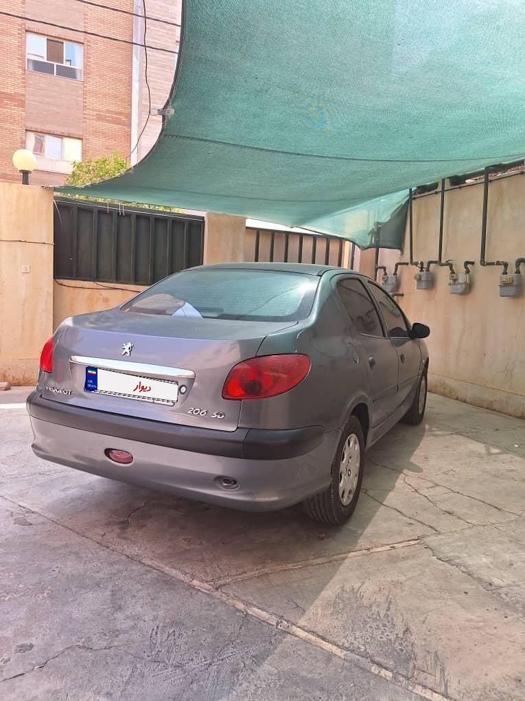 خودرو پژو، ۲۰۶ صندوق دار آگهی ann_19324301