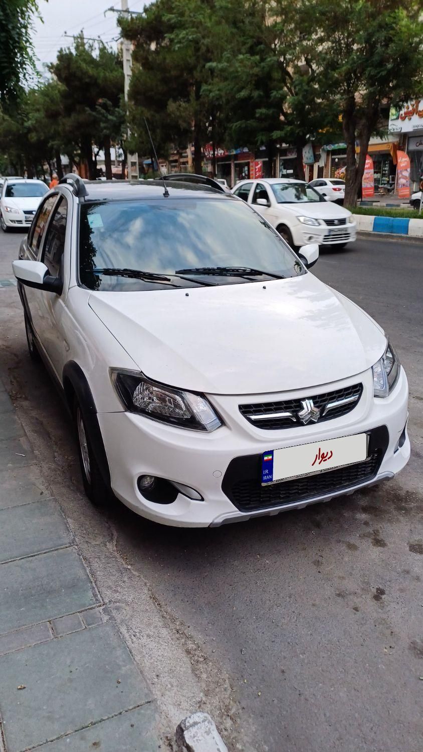 خودرو کوییک، R آگهی ann_19324479