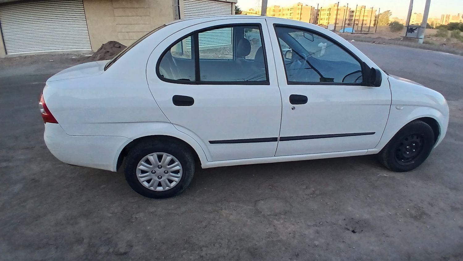 تیبا صندوق دار SX - 1396