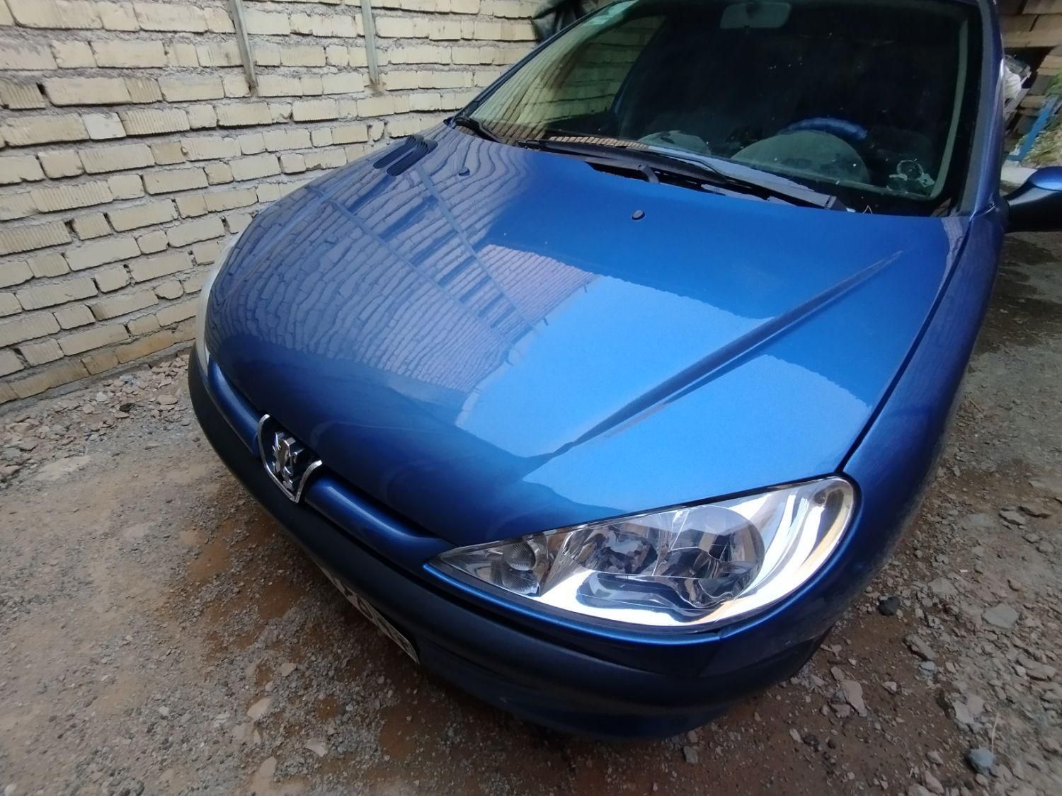 پژو ۲۰۶ صندوق دار v8 - 1393