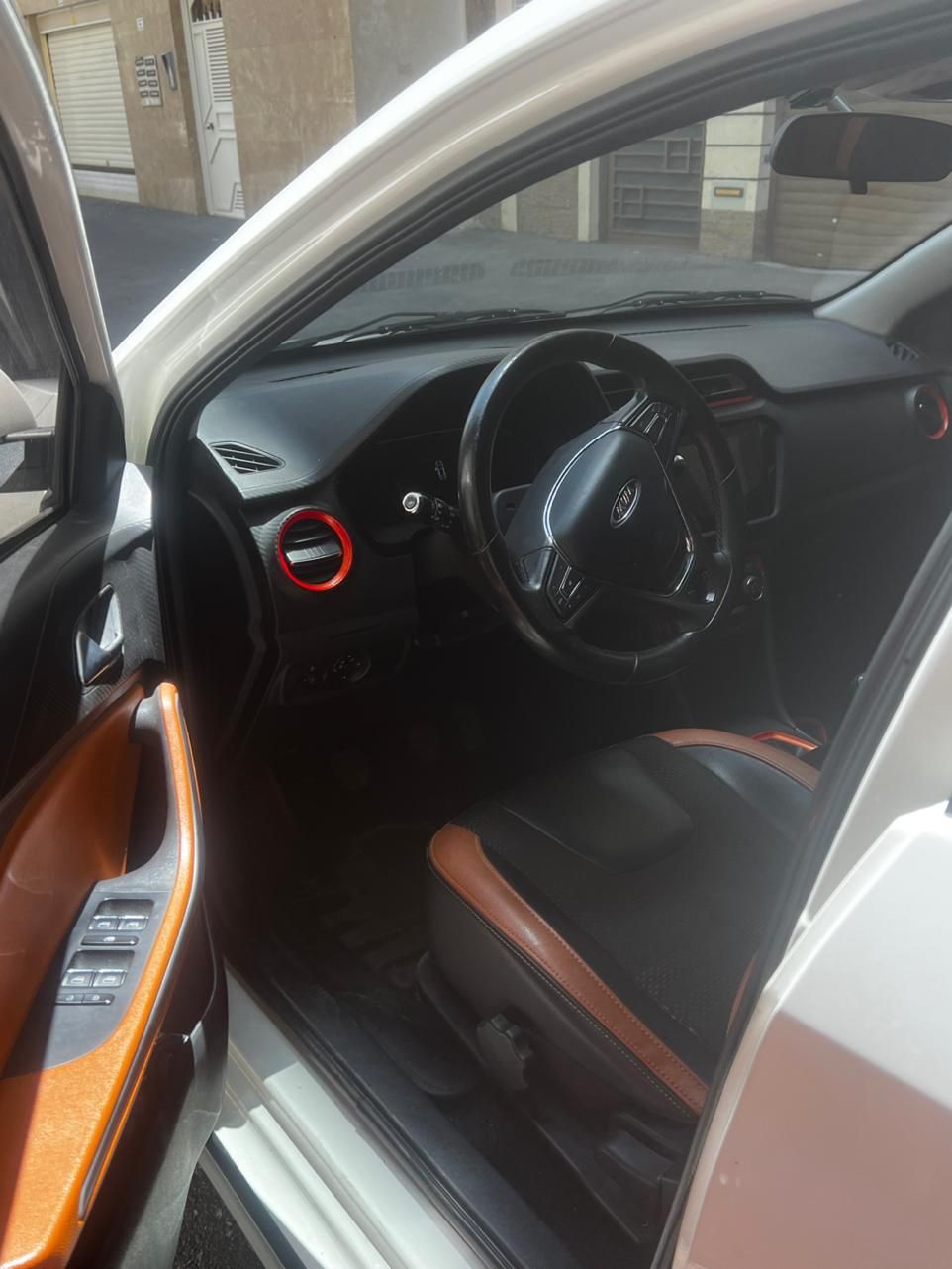 ام وی ام X22 دنده ای اسپرت اکسلنت - 1397