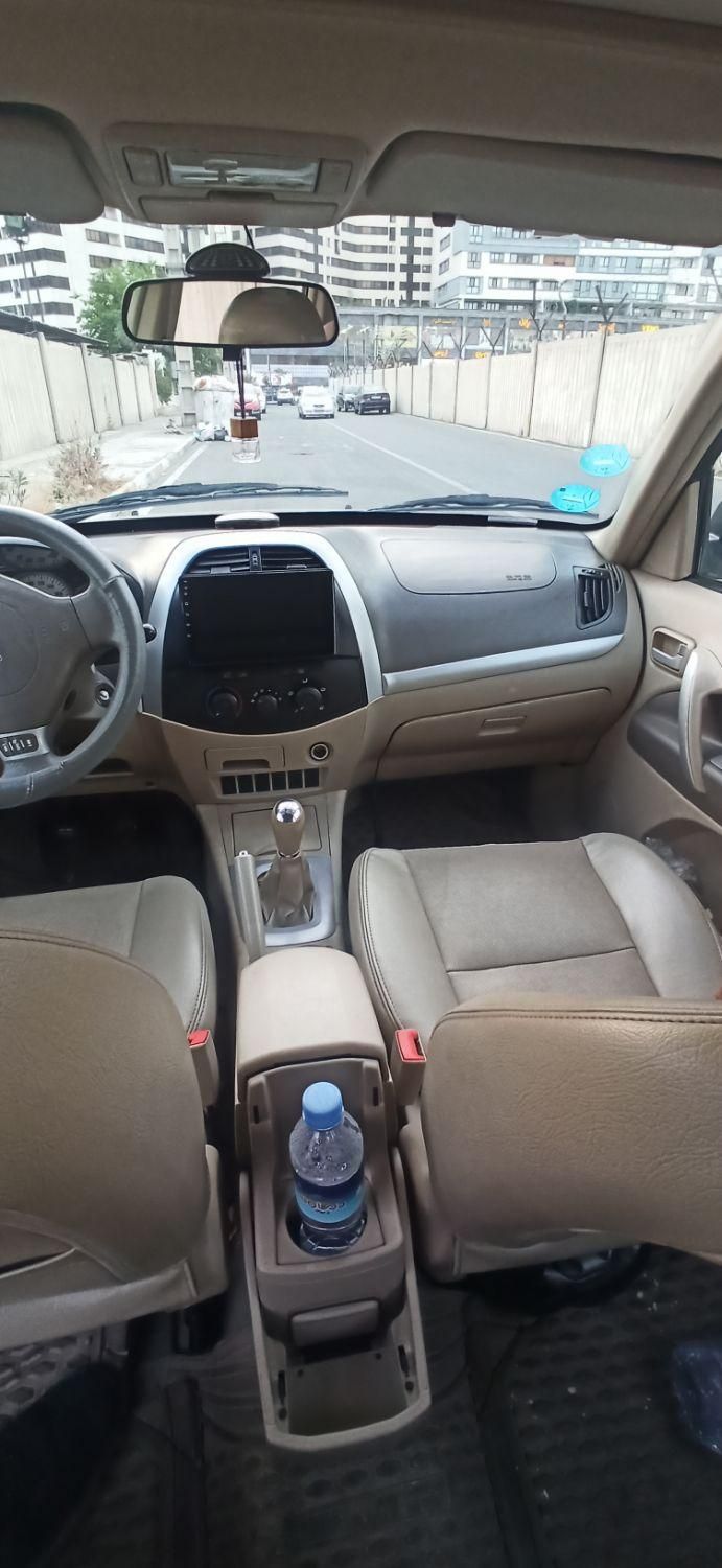 ام وی ام X33 دنده‌ای ساده - 1391