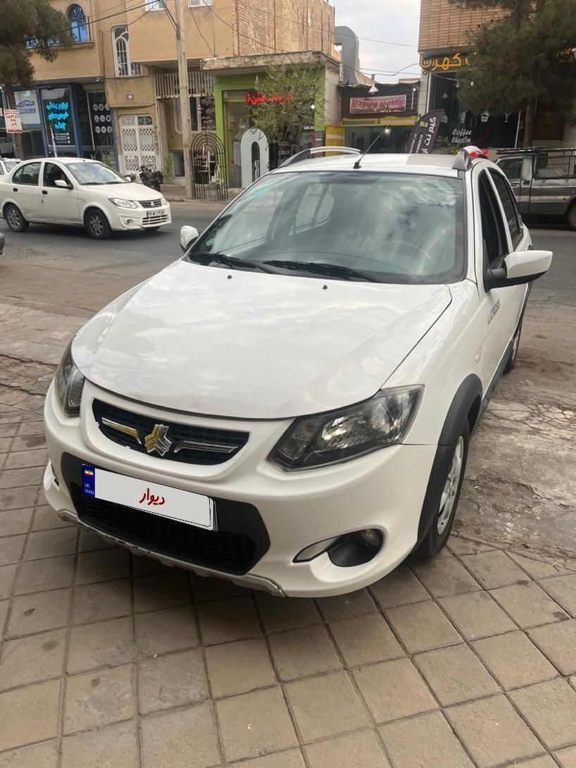 خودرو کوییک، معمولی آگهی ann_19325932