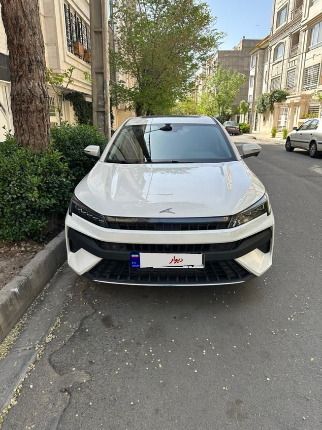 خودرو کی ام سی، J7 آگهی ann_19326155
