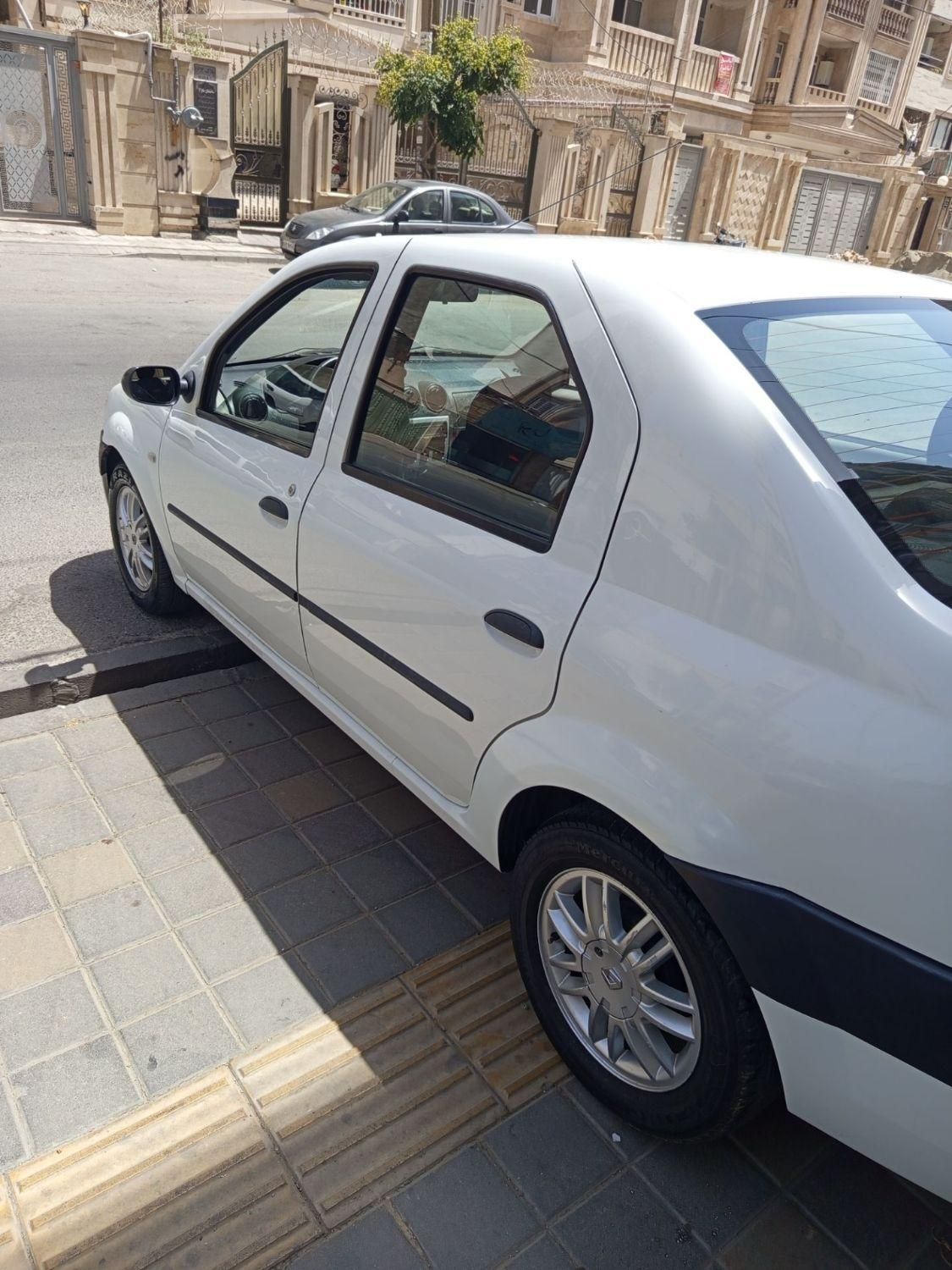 رنو تندر 90 E2 - 1396
