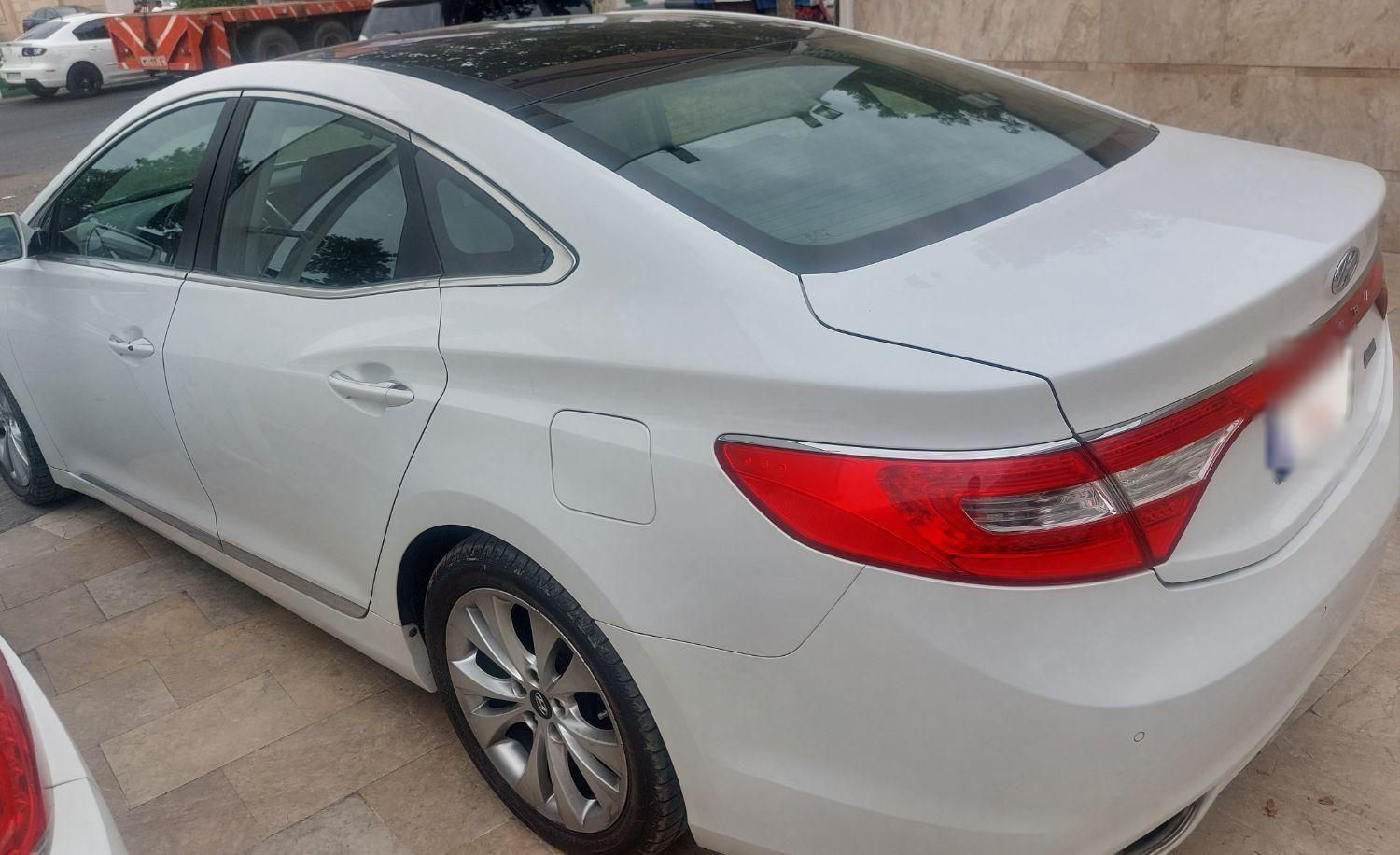 هیوندای آزرا (گرنجور) 2400cc - 2018