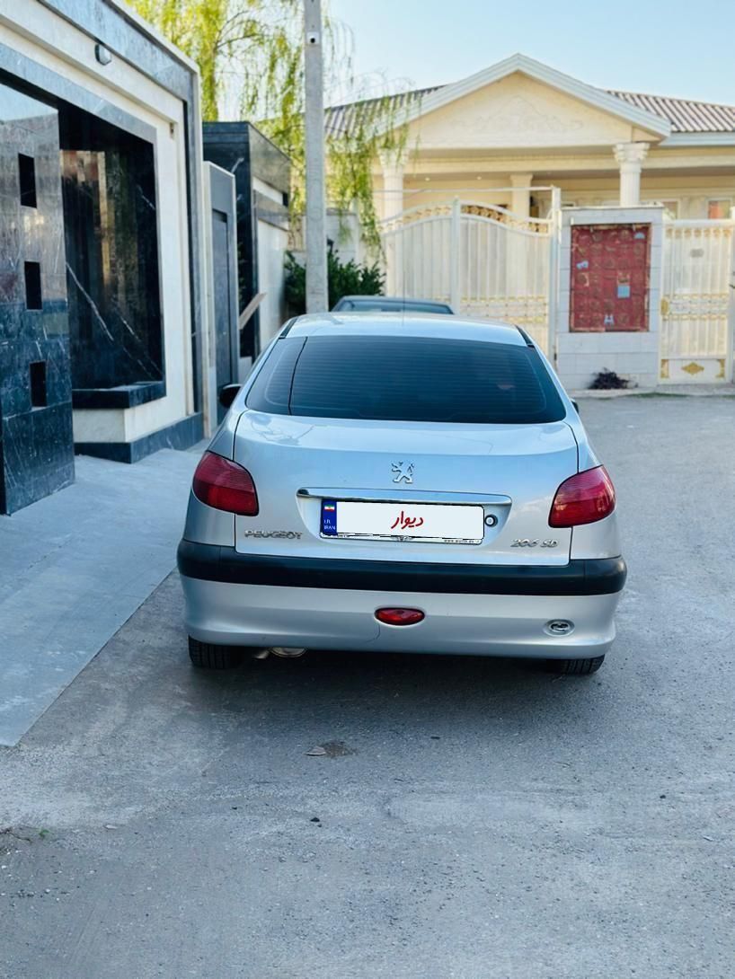پژو ۲۰۶ صندوق دار v8 - 1386