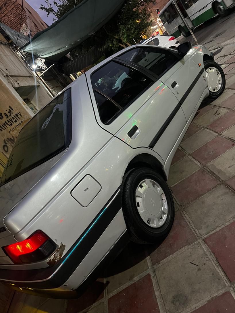 پژو 405 GLX - 1389